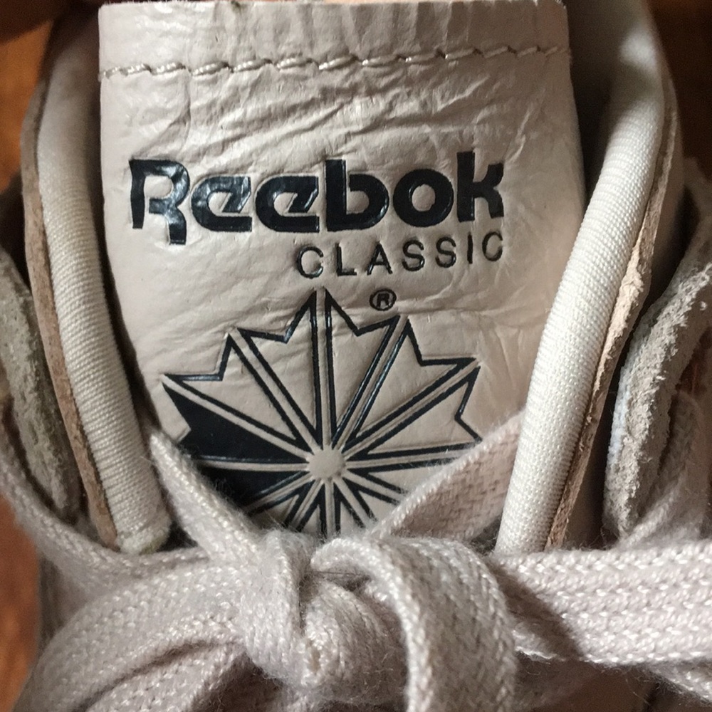 Reebok Classic Sneakers